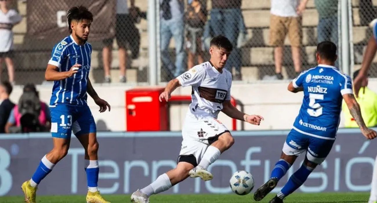 Platense eliminó al Tomba y jugará la final de la Copa de la Liga